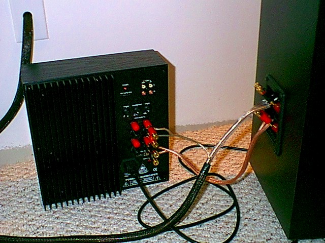 Sub amplifier module.
